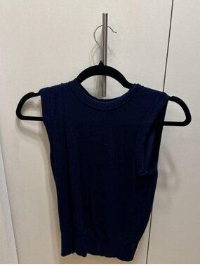 Zara Navy Blue Sleeveless Lightweight Knit Crewneck Tank Top